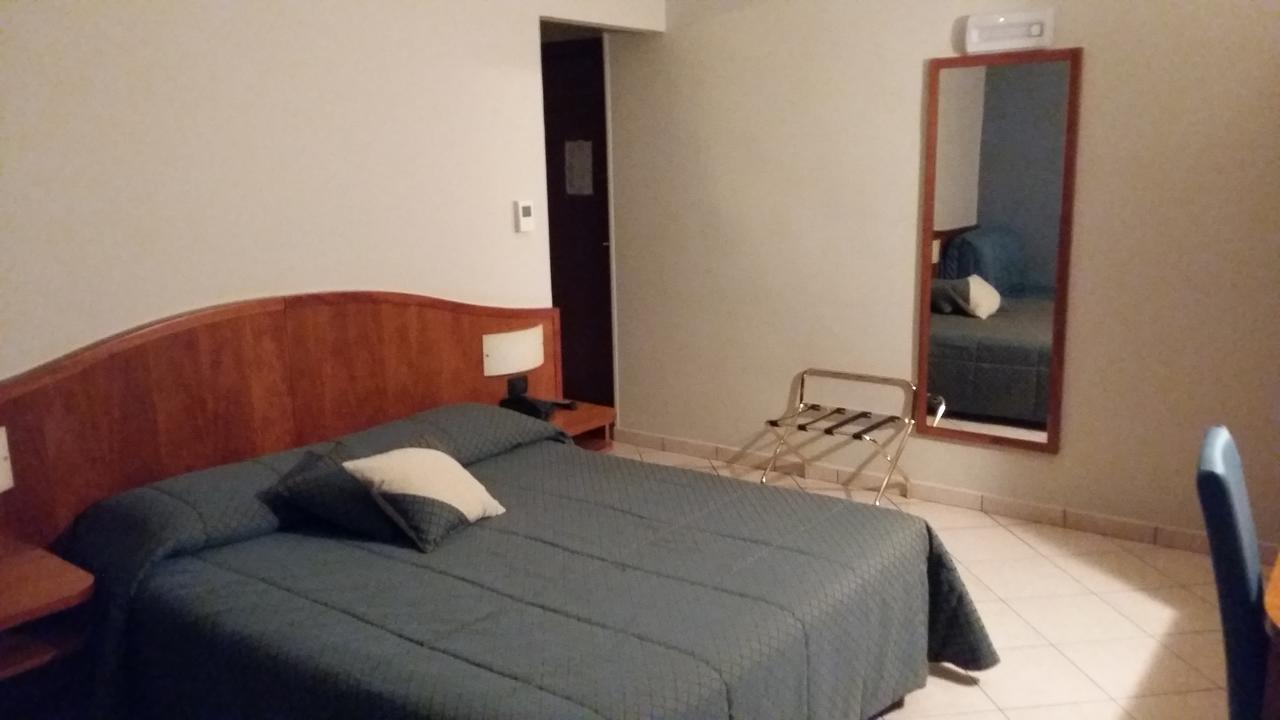 Hotel Cavour Asti Exterior foto
